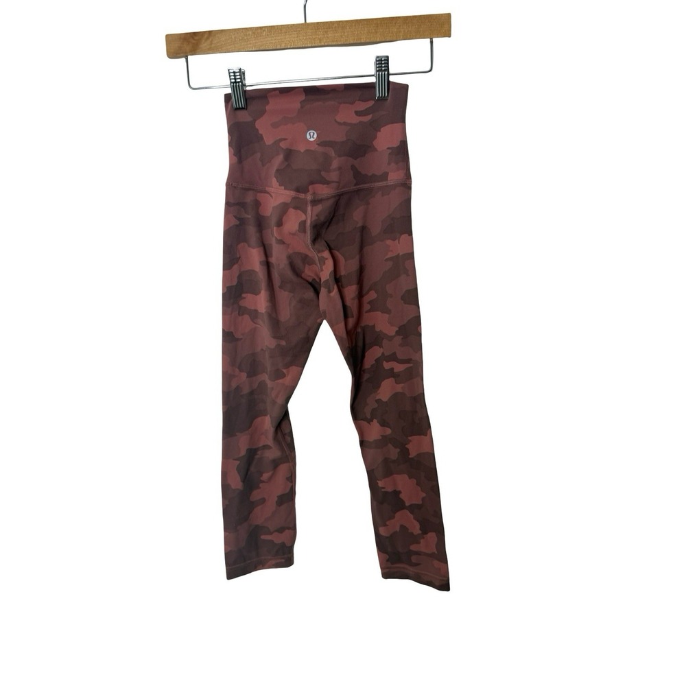 Lululemon Womens Multicolor Camouflage Wunder Train HR Cropped Leggings Size 0